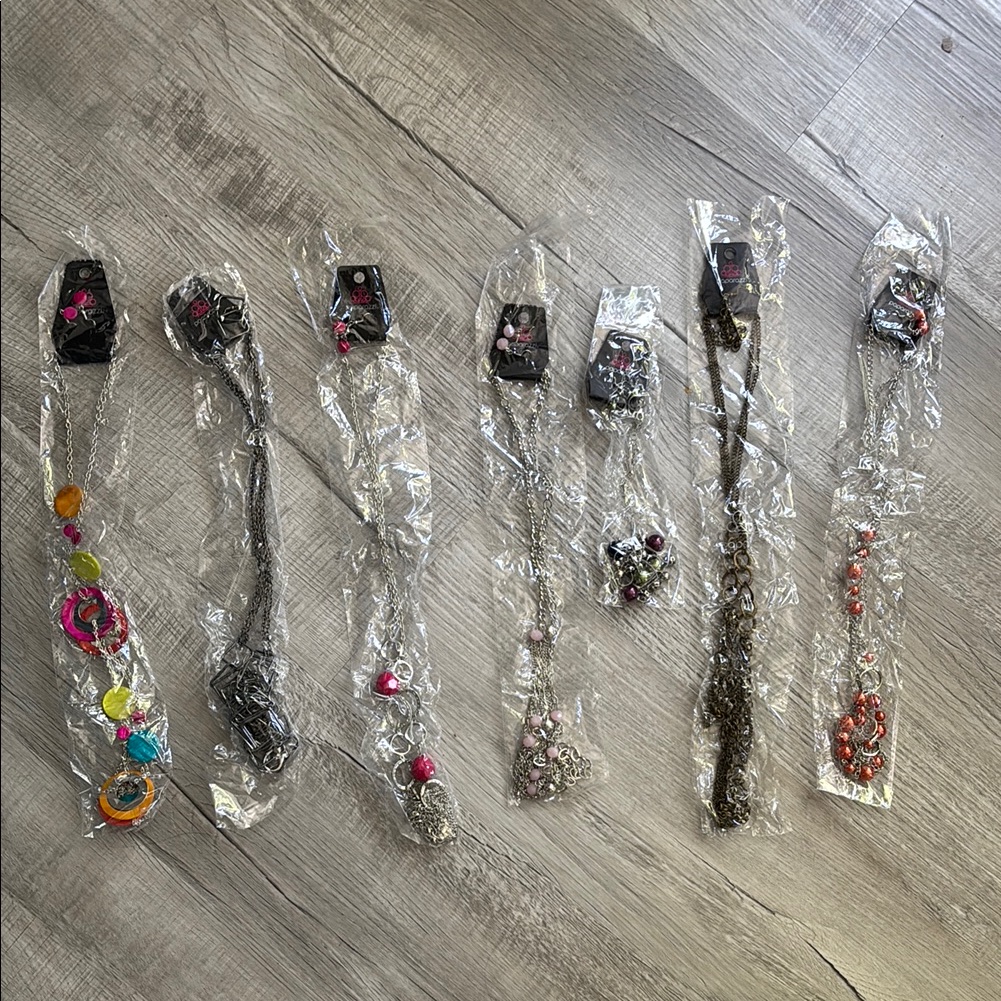 Paparazzi Jewelry  Necklaces  Earrings